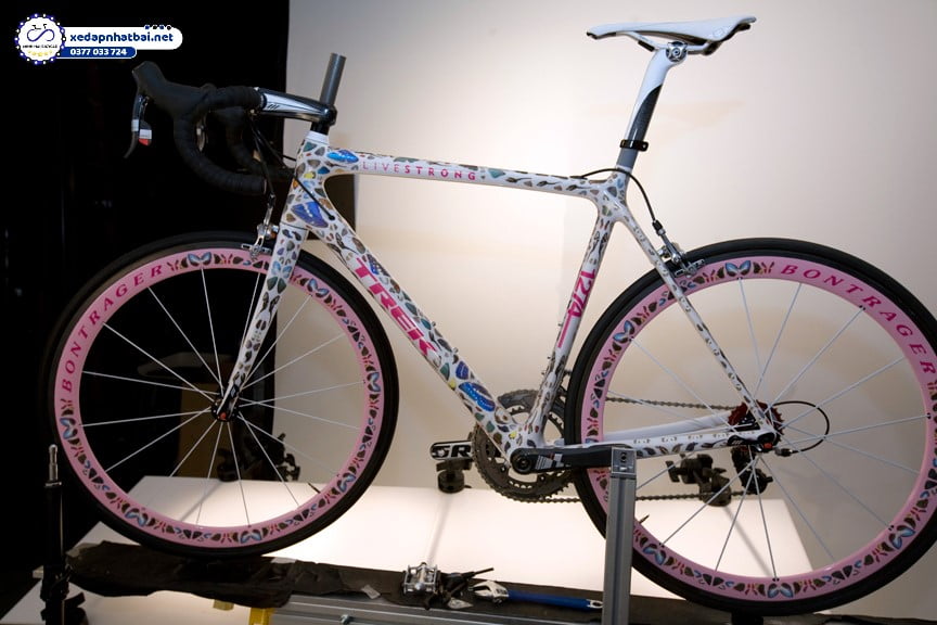 Đây là sản phẩm từng được tay đua nổi tiếng Launce Amstrong dùng để tham gia giải đấu Tour de France vào năm 2009.